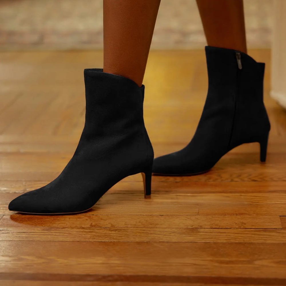 Sam Edelman USHA ANKLE BOOTIE black suede - Picture 2 of 11